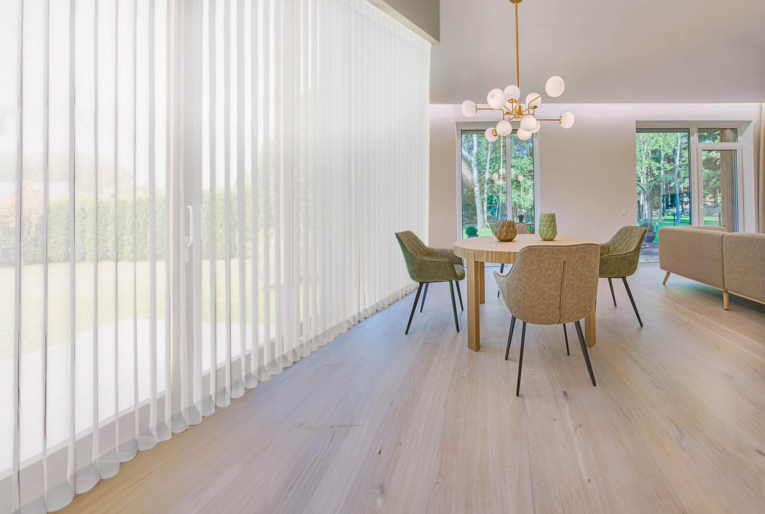 SmartDrapes in open plan dining and lounge space. Beautiful sheers without cords, safe for children and animals. 