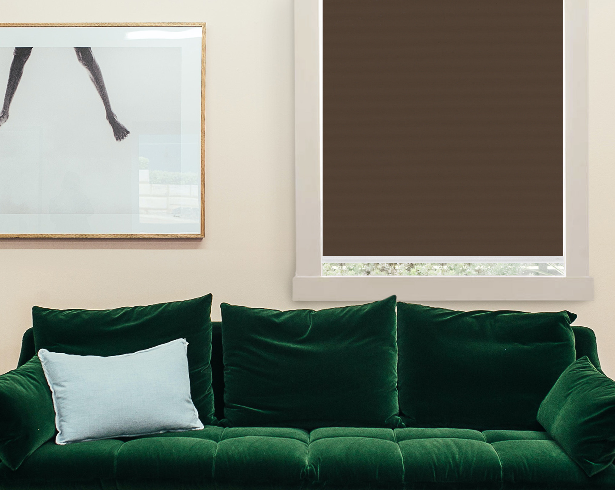 Renovator blackout roller blind (import)