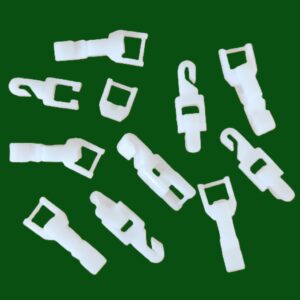 Extension hooks for sloped vertical (a1)